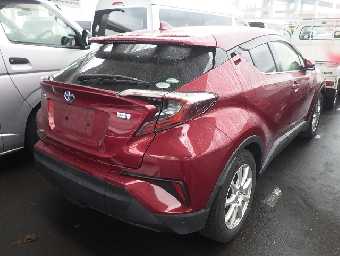 TOYOTA C-HR 2017 Image 14
