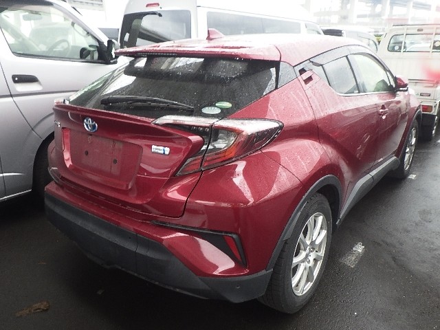 TOYOTA C-HR 2017 Image 31