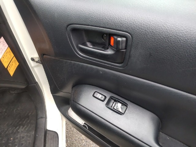 TOYOTA PROBOX 2018 Image 19