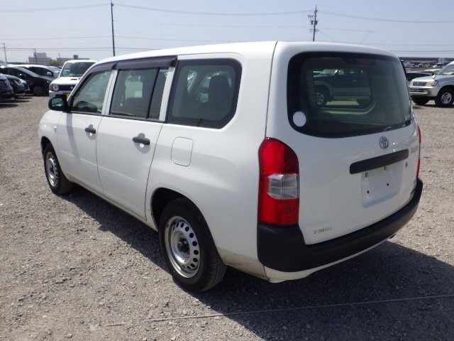 TOYOTA PROBOX 2018 Image 22