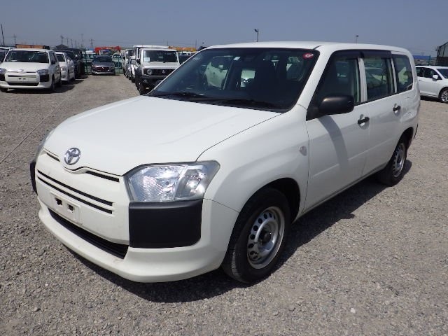 TOYOTA PROBOX 2018 Image 24