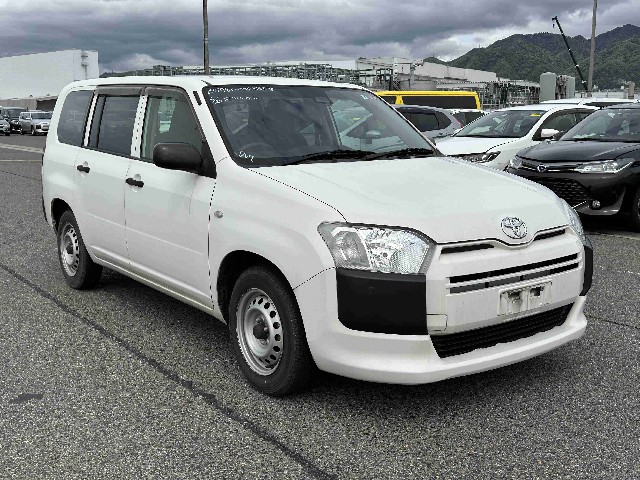 TOYOTA PROBOX 2019 Image 22