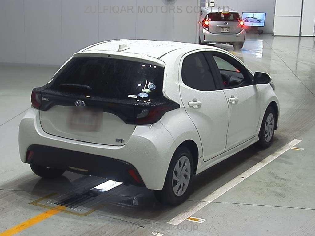 TOYOTA YARIS 2021 Image 2
