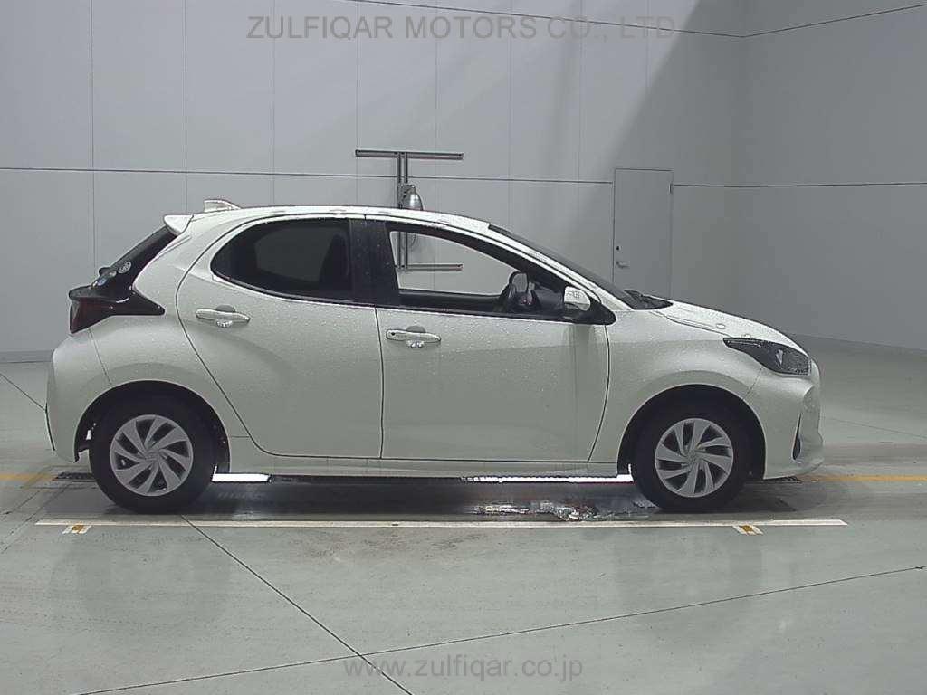 TOYOTA YARIS 2021 Image 3