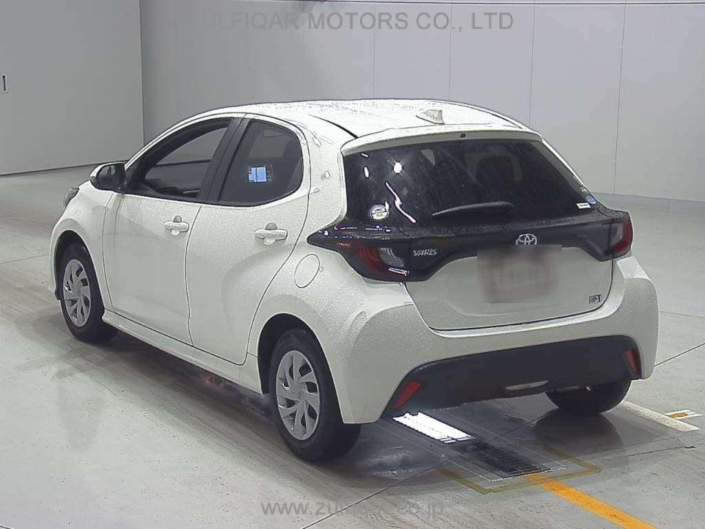 TOYOTA YARIS 2021 Image 6