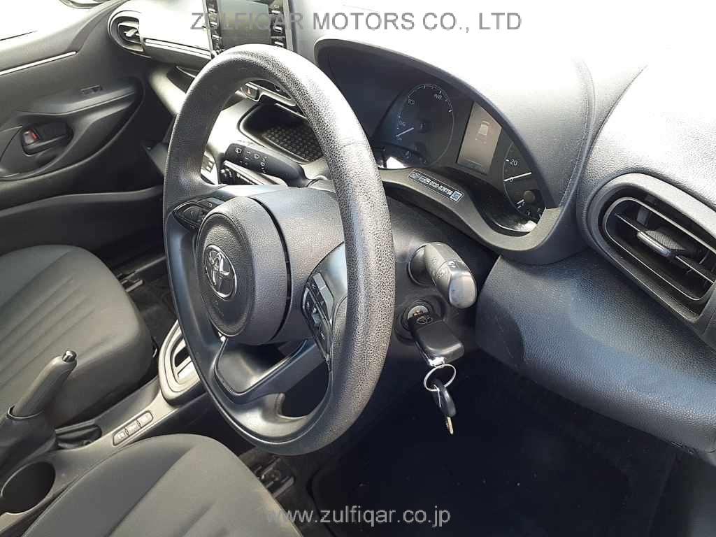 TOYOTA YARIS 2021 Image 7
