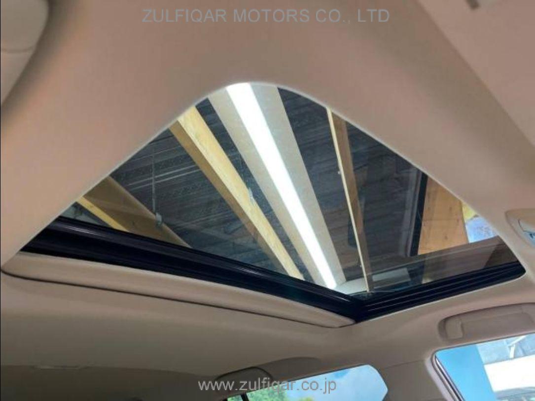 TOYOTA PRADO 2023 Image 3