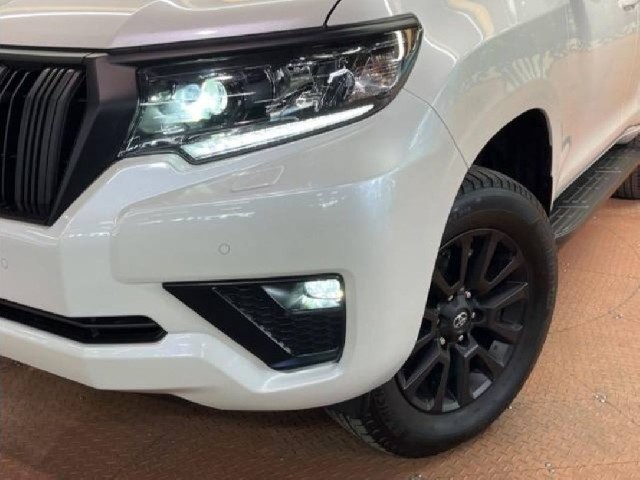 TOYOTA PRADO 2023 Image 21