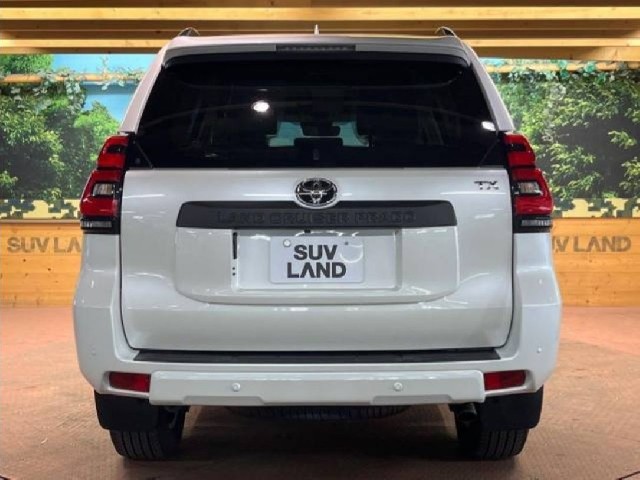 TOYOTA PRADO 2023 Image 24