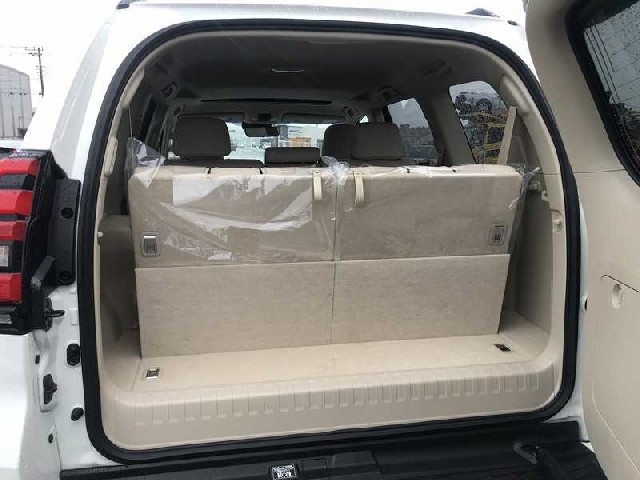 TOYOTA PRADO 2023 Image 35