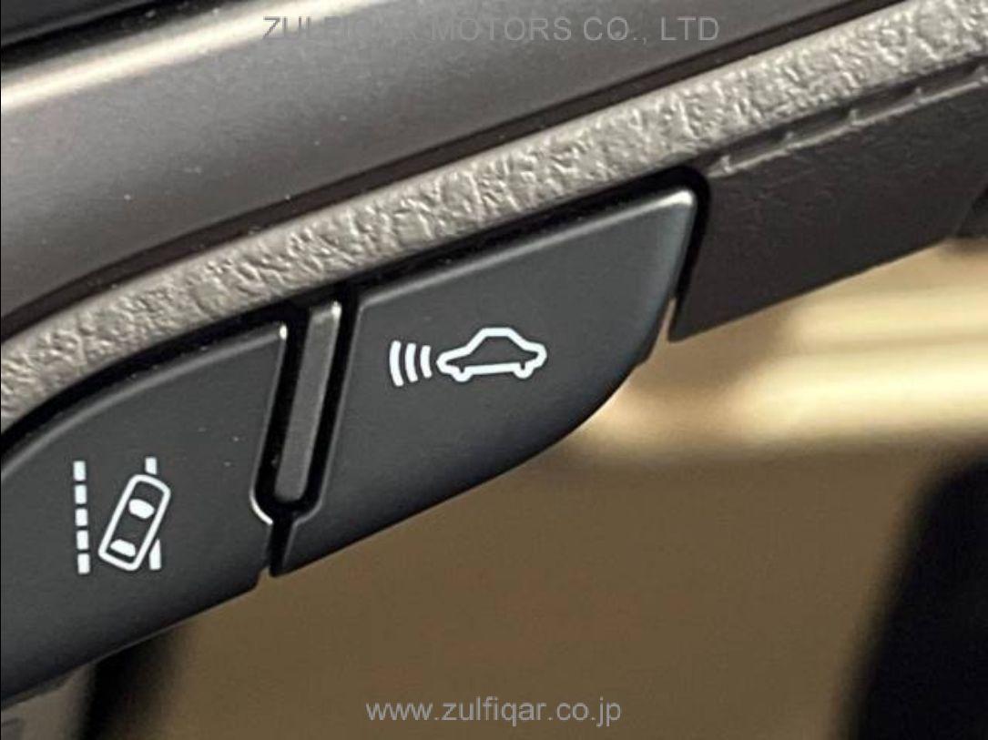 TOYOTA PRADO 2023 Image 8