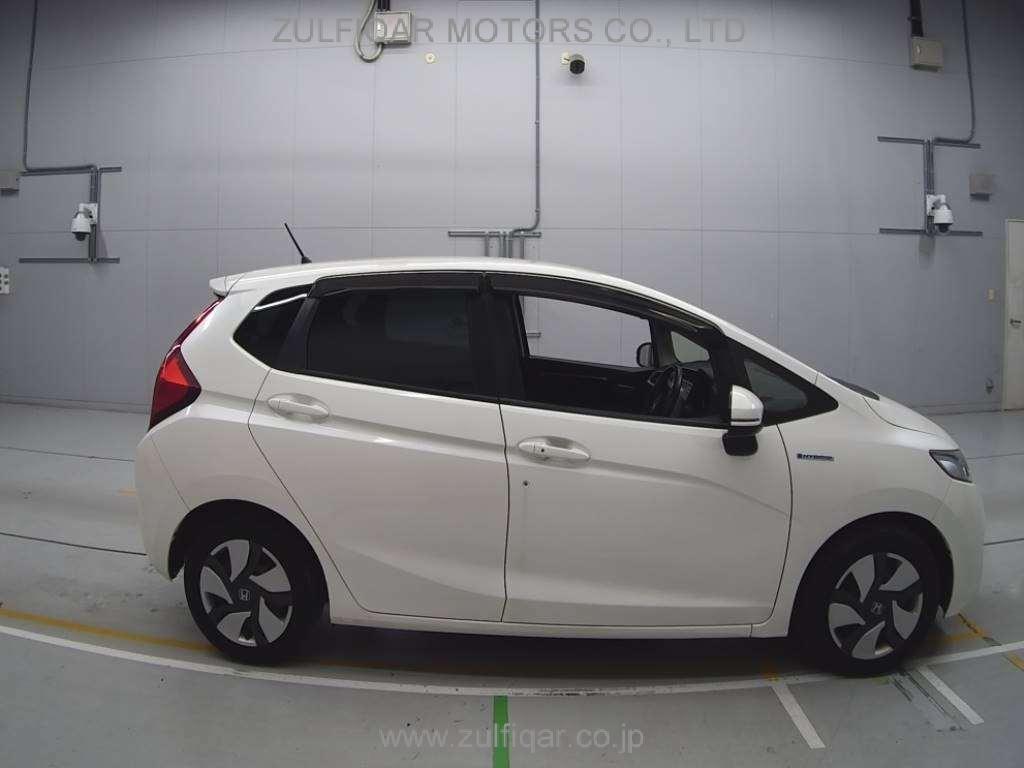 HONDA FIT HYBRID 2014 Image 3