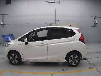 HONDA FIT HYBRID 2014 Image 4