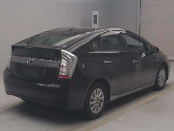 TOYOTA PRIUS PHV 2014 Image 2