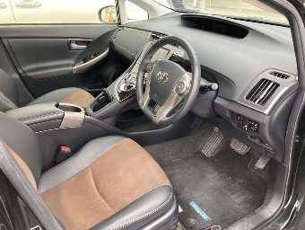 TOYOTA PRIUS PHV 2014 Image 5