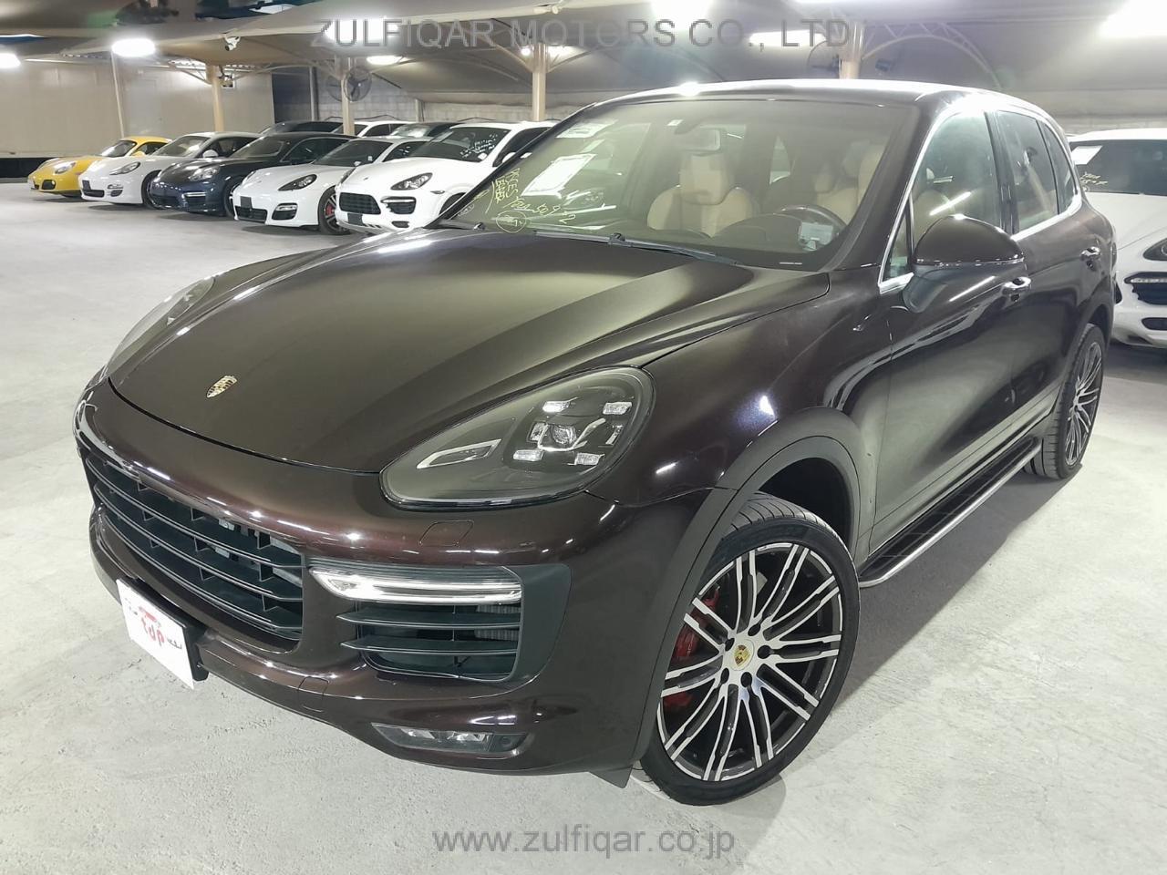 PORSCHE CAYENNE 2016 Image 1