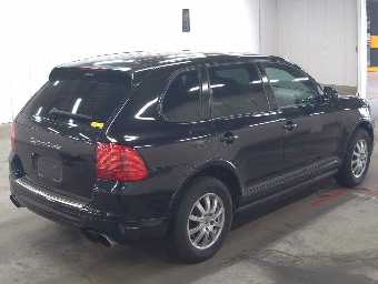 PORSCHE CAYENNE 2004 Image 2