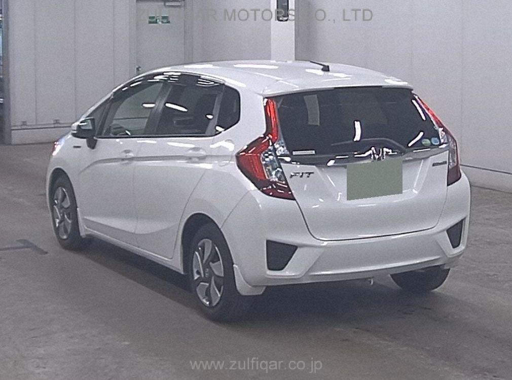 HONDA FIT HYBRID 2015 Image 2