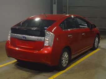 TOYOTA PRIUS PHV 2014 Image 2
