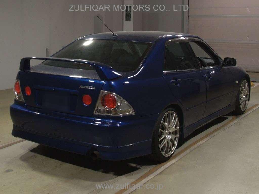 TOYOTA ALTEZZA 2000 Image 2