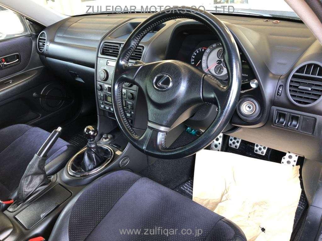 TOYOTA ALTEZZA 2000 Image 5