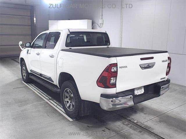 TOYOTA HILUX 2021 Image 2