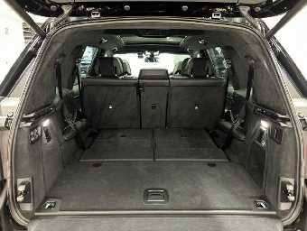BMW X7 2020 Image 13