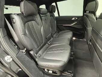 BMW X7 2020 Image 6