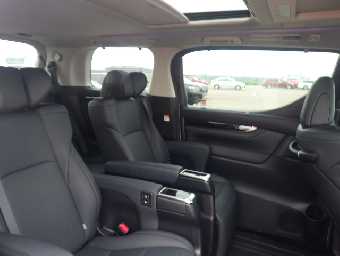 TOYOTA ALPHARD 2022 Image 12