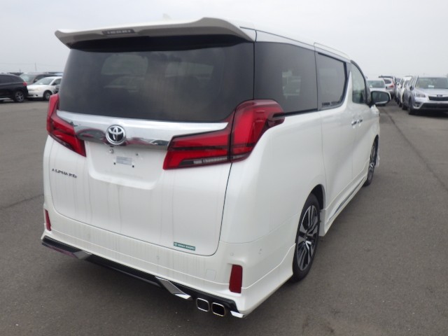 TOYOTA ALPHARD 2022 Image 24