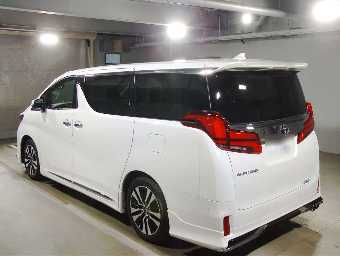 TOYOTA ALPHARD 2022 Image 4