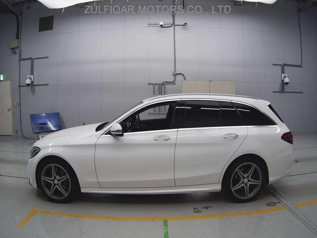 MERCEDES BENZ C CLASS STATION WAGON 2015 Image 4