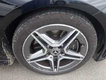 MERCEDES BENZ CLA CLASS 2019 Image 20