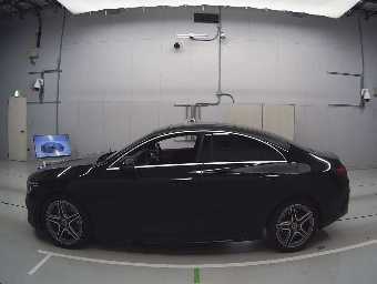 MERCEDES BENZ CLA CLASS 2019 Image 4
