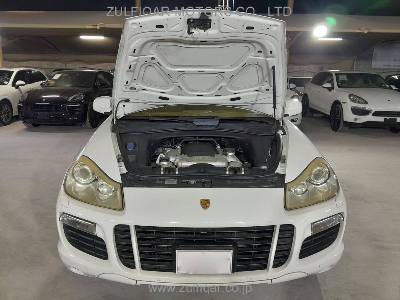 PORSCHE CAYENNE 2013 Image 21