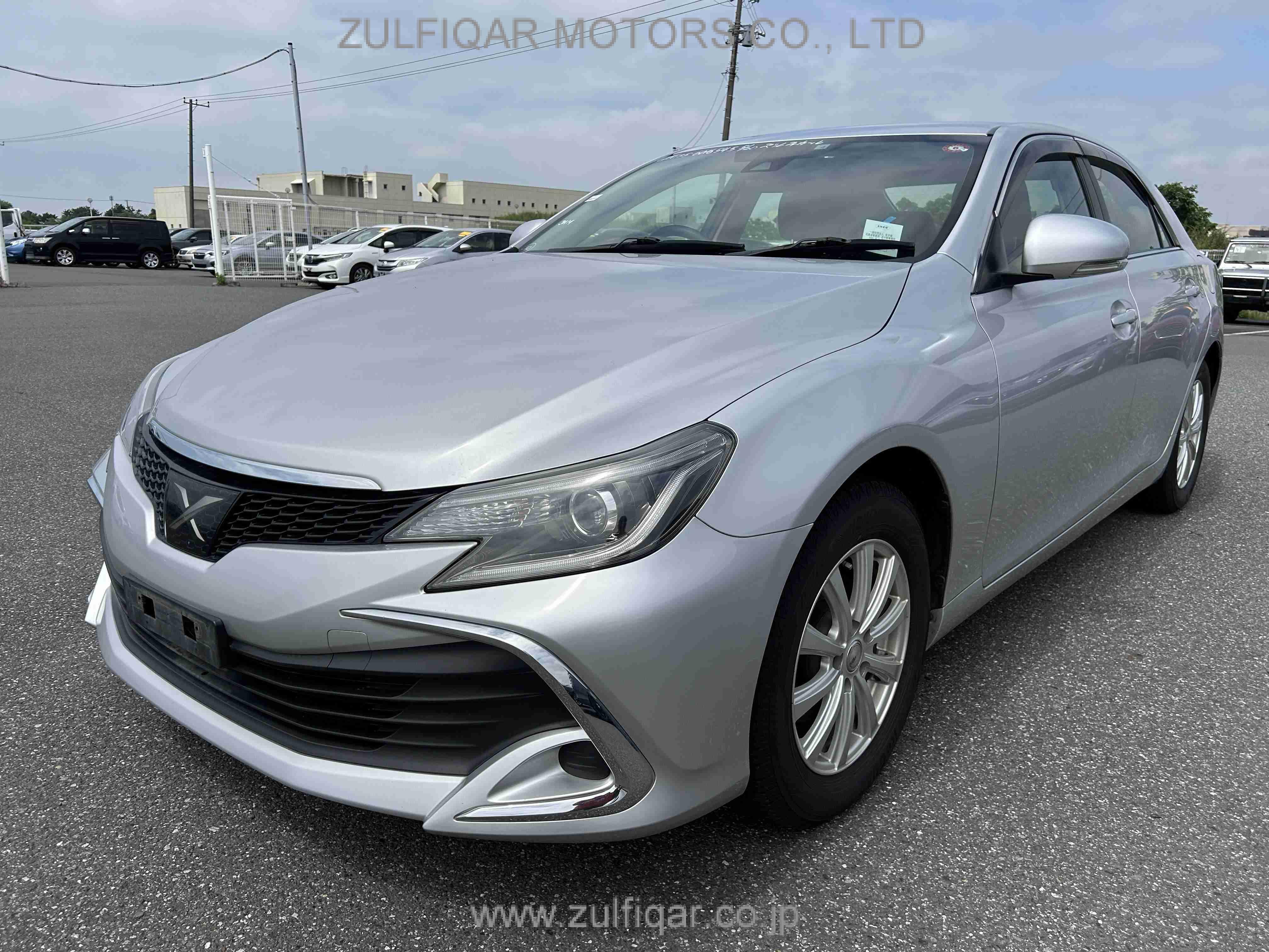 TOYOTA MARK X 2018 Image 2