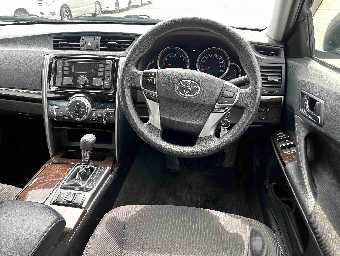 TOYOTA MARK X 2018 Image 10
