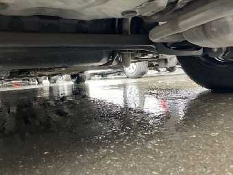 TOYOTA VITZ 2019 Image 12