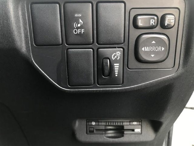 TOYOTA PRIUS PHV 2013 Image 26