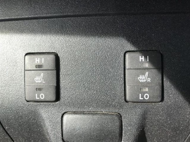 TOYOTA PRIUS PHV 2013 Image 27