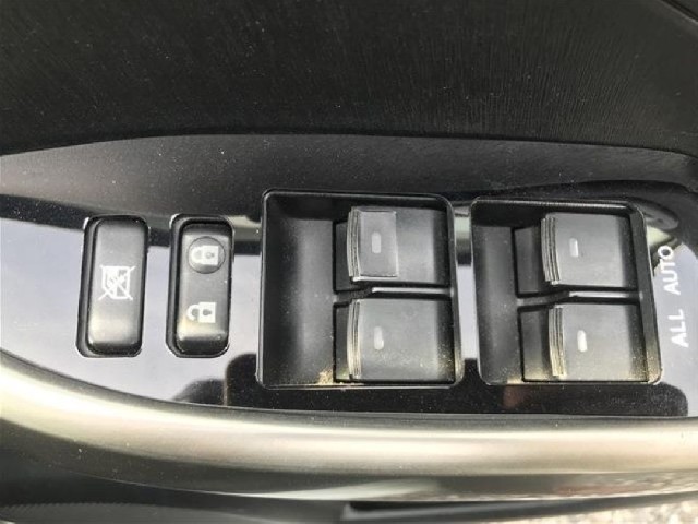 TOYOTA PRIUS PHV 2013 Image 28