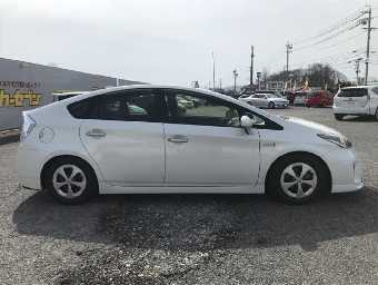 TOYOTA PRIUS PHV 2013 Image 4