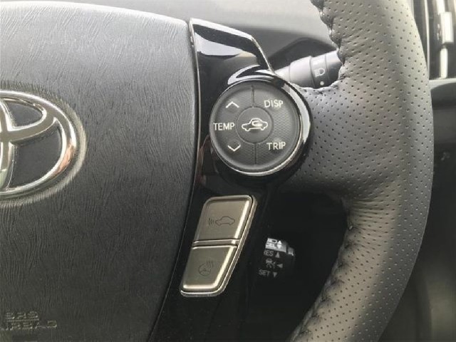 TOYOTA PRIUS PHV 2013 Image 34