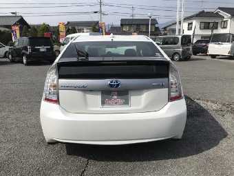 TOYOTA PRIUS PHV 2013 Image 6