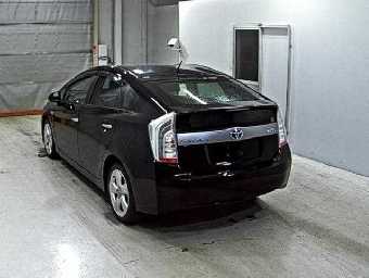 TOYOTA PRIUS PHV 2015 Image 2