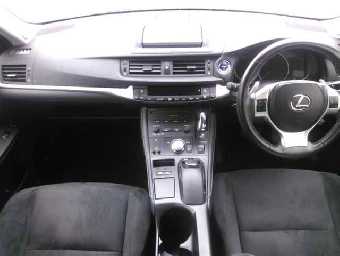 LEXUS CT 2012 Image 8