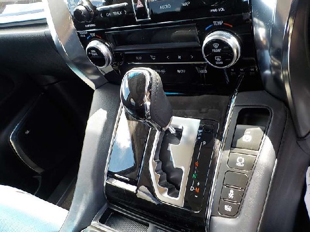 TOYOTA ALPHARD 2022 Image 19