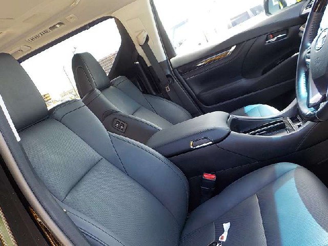 TOYOTA ALPHARD 2022 Image 21