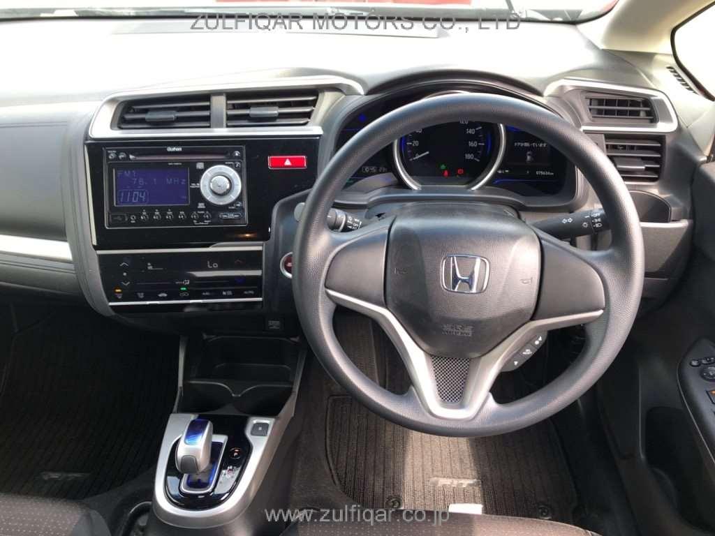 HONDA FIT HYBRID 2014 Image 6