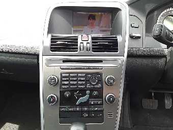 VOLVO XC60 2010 Image 9